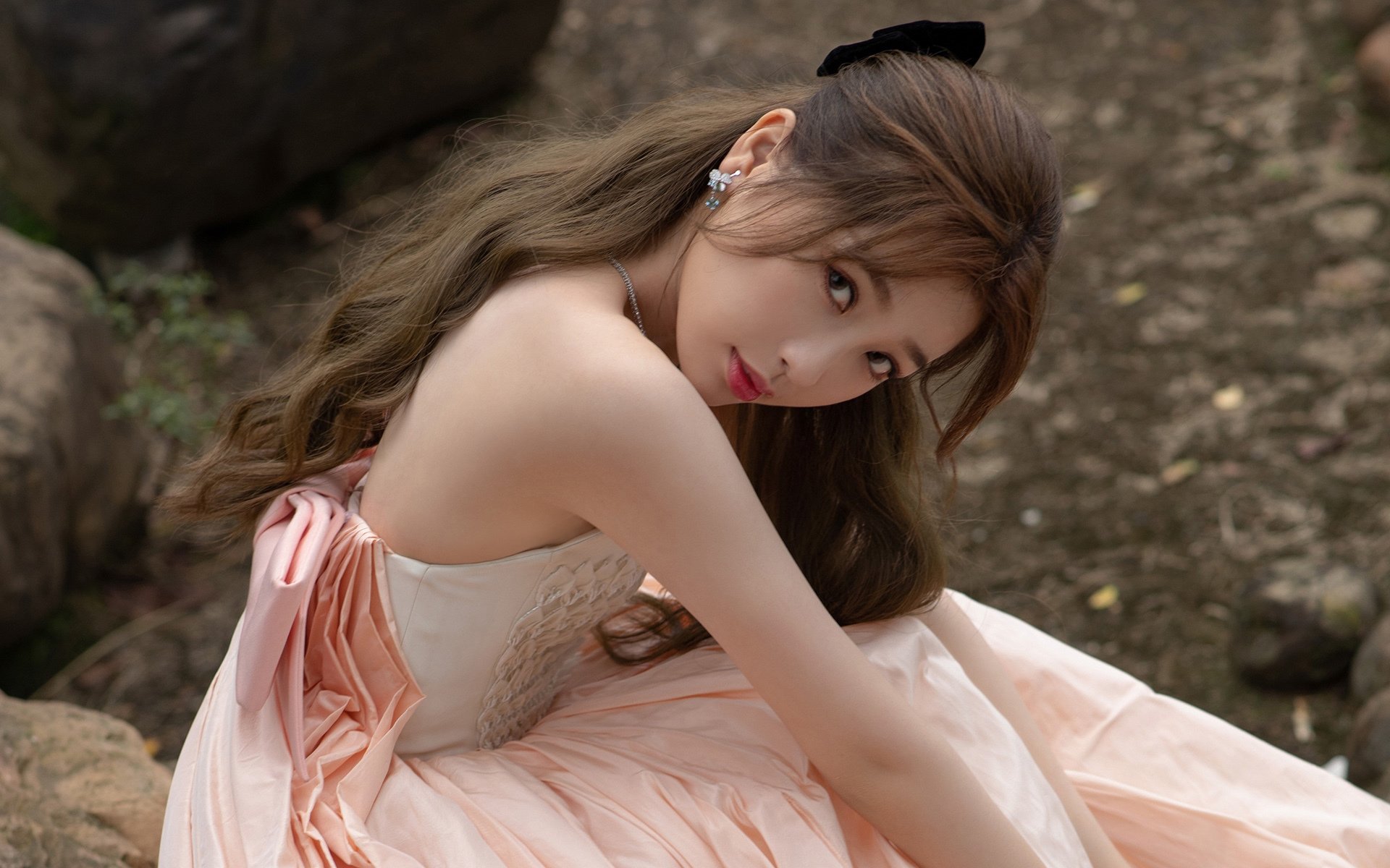 爱游戏体育APP下载-中国足球联合会引入国际先进裁判培训体系提升水平，中国国际足球裁判都有谁