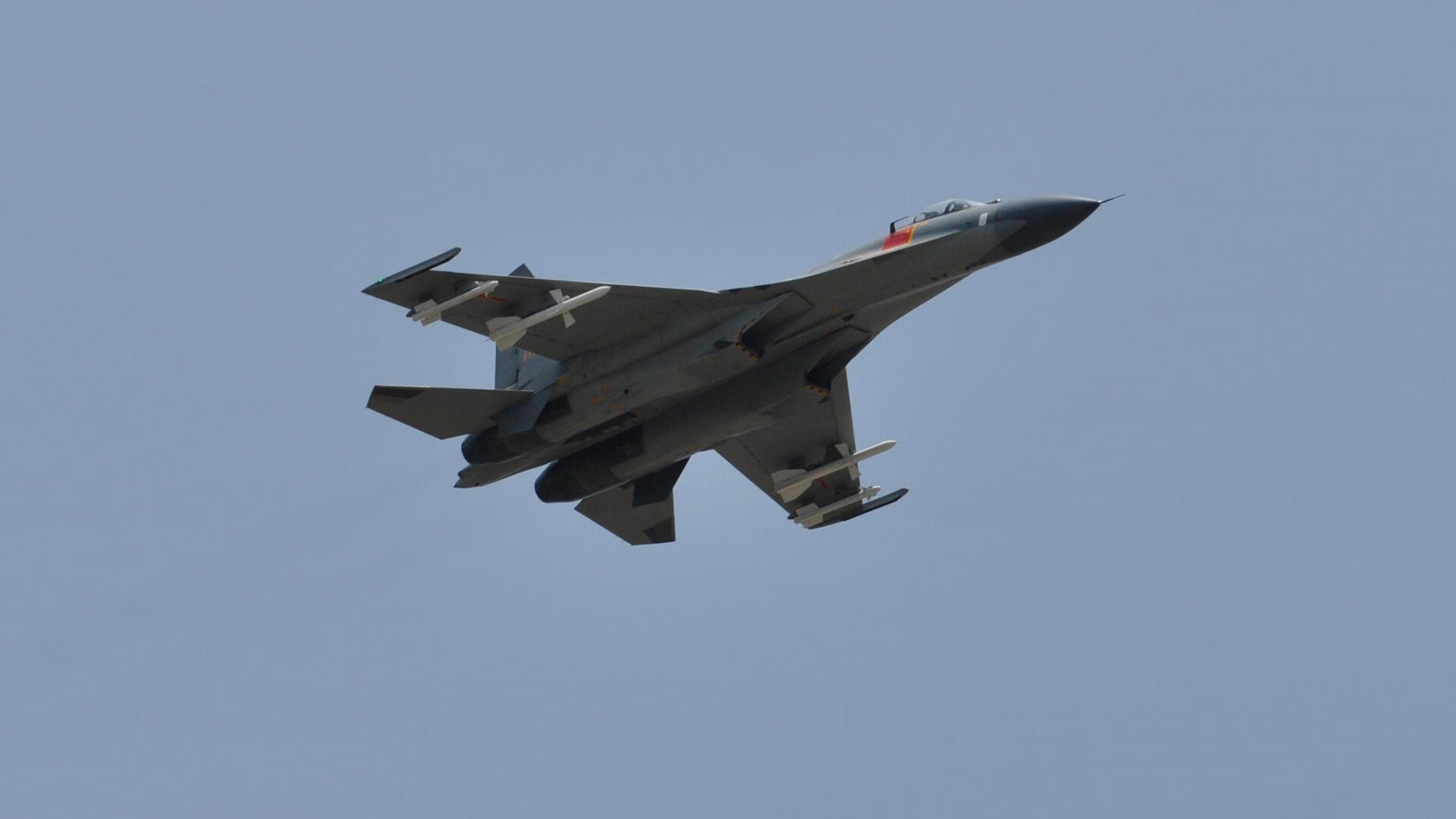 爱游戏娱乐网址-足球赛事“+”产业链延伸，推动文化旅游发展，足球体育产业方案