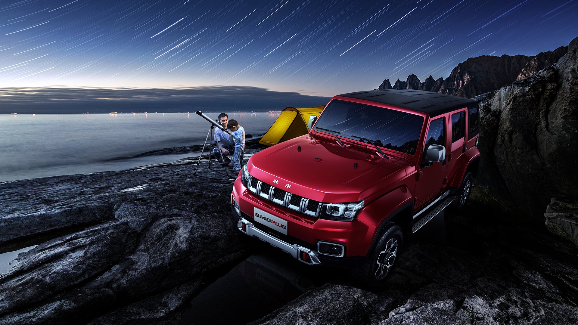 足球赛事中球员体能训练备受重视，足球运动员的体能训练