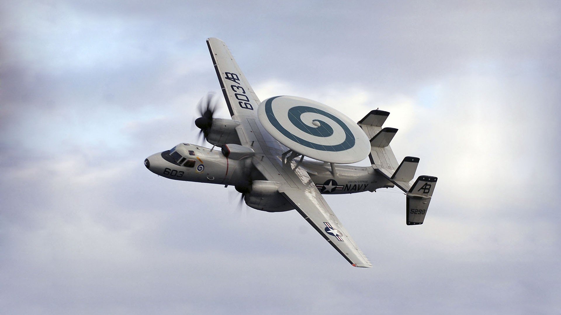 法甲期待无限：新星崛起，未来可期！，法甲新赛季宣传片